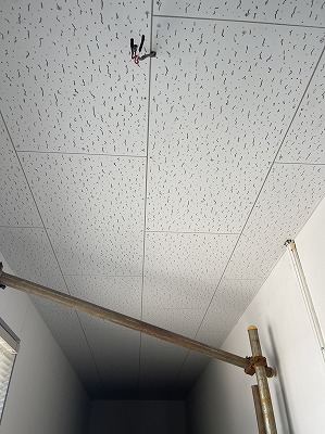 天井貼り工事